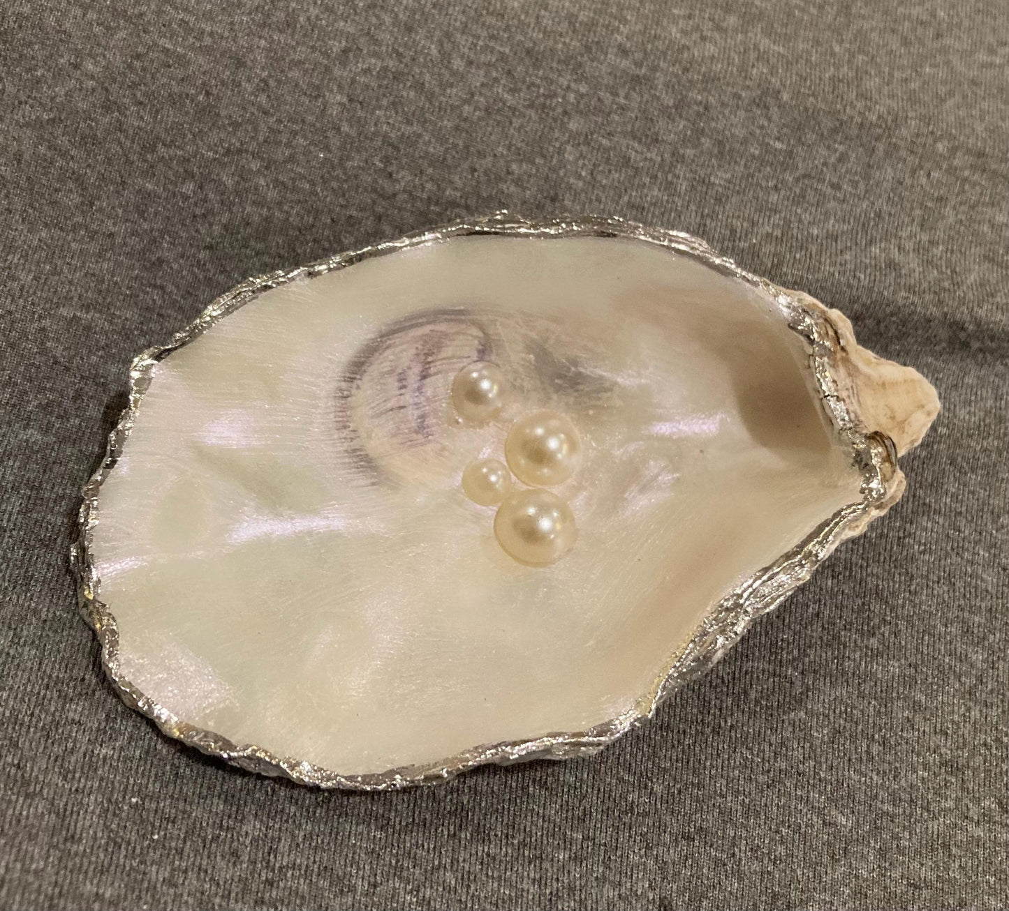 Feeling Pearly | Ring Dish (Silver/Gold Trim)