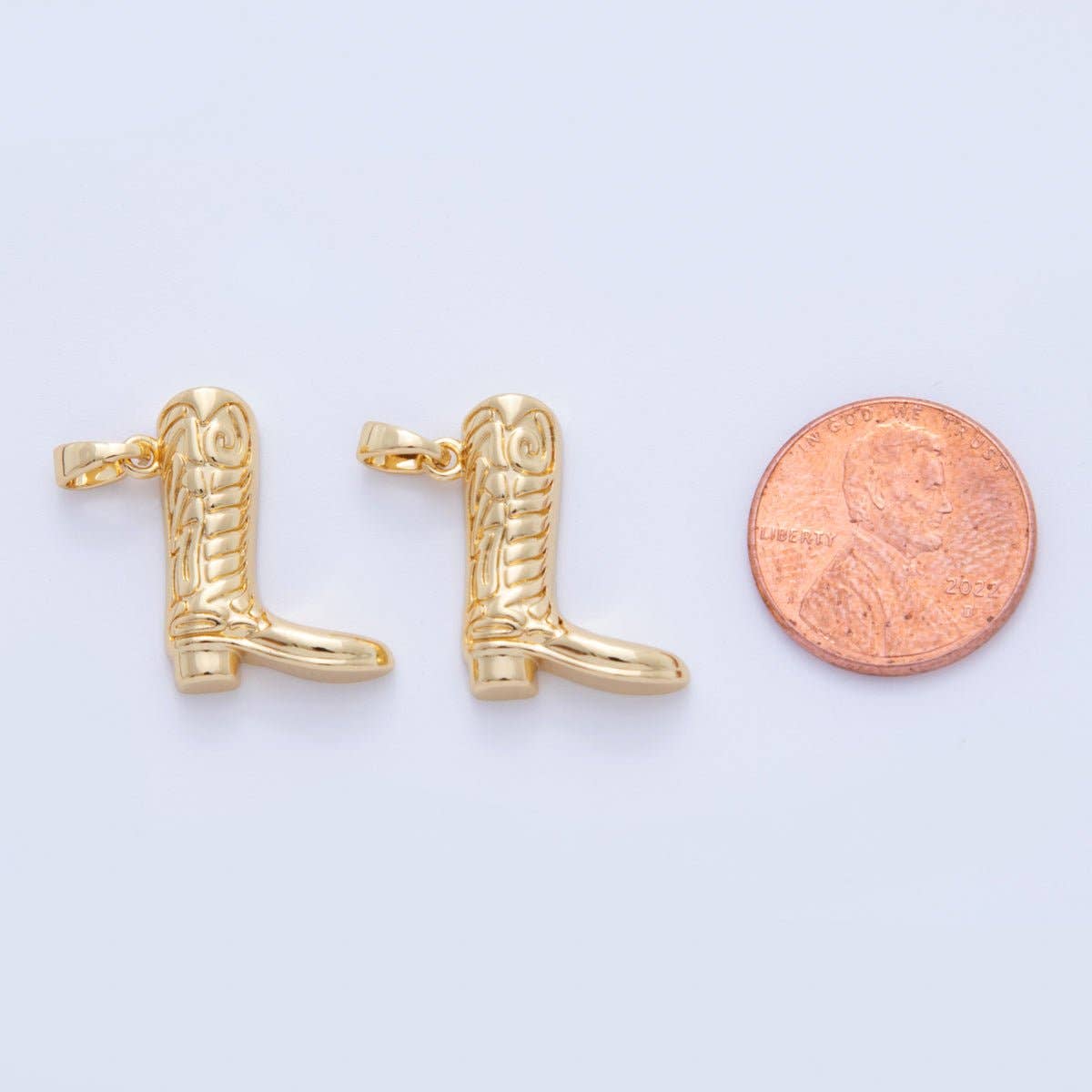 18K Gold Filled Geometric Lined Western Cowboy Boots Pendant | AH739